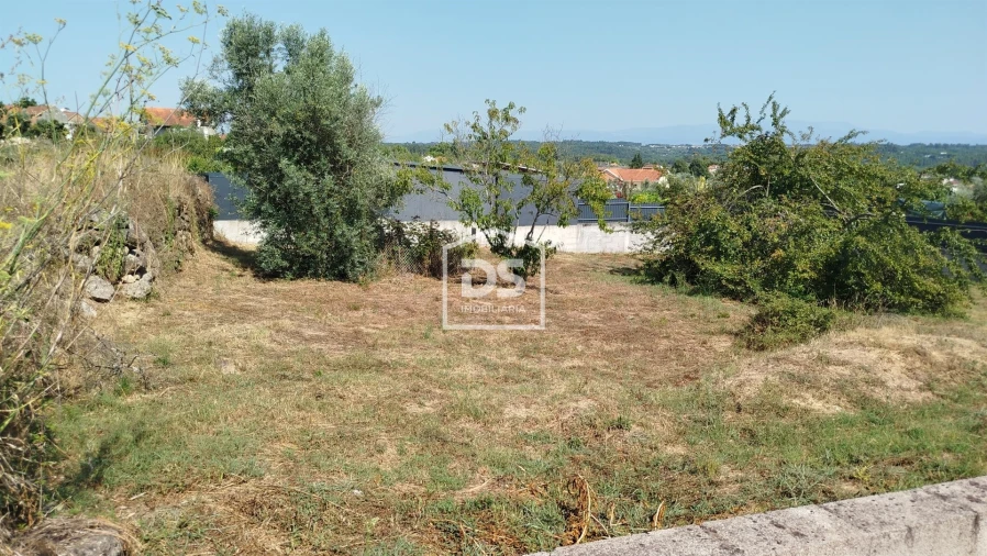 Terreno para Venda em Cabanas de Viriato Foto 5