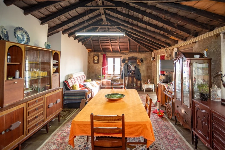 Moradia T3 para Venda em Ferreiros de Tendais Foto 5