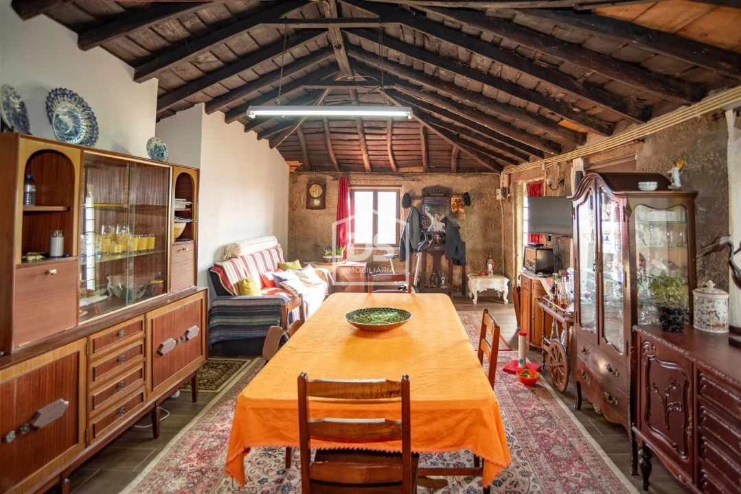 Moradia T3 para Venda em Ferreiros de Tendais Foto 5