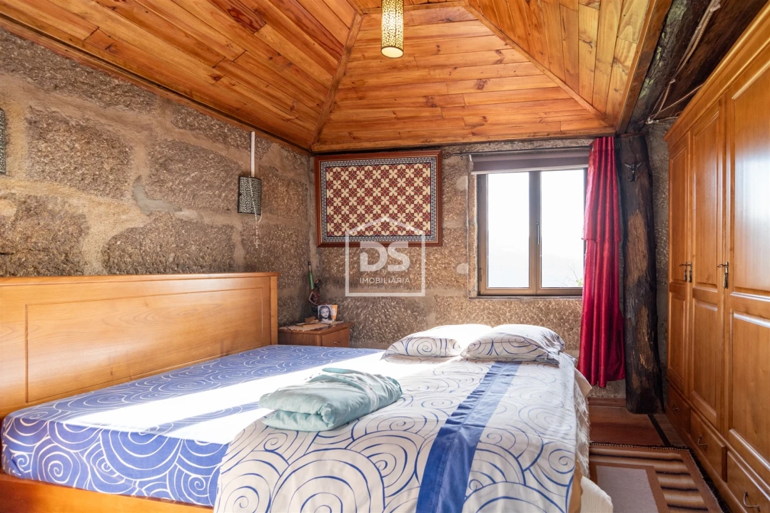 Moradia T3 para Venda em Ferreiros de Tendais Foto 11