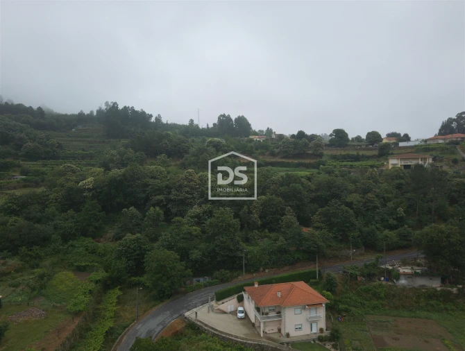 Terreno para Venda em Souselo Foto 4