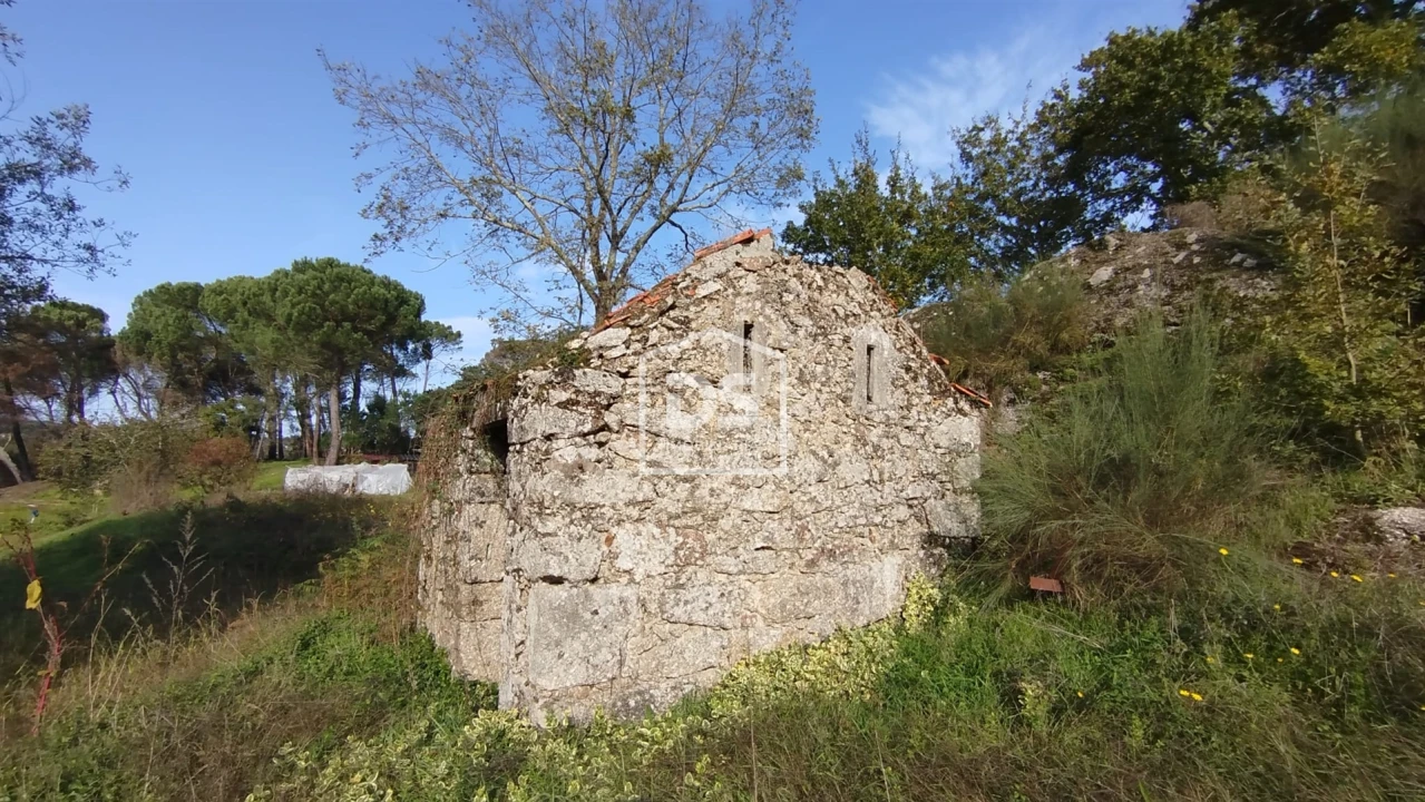 Terreno para Venda em Oliveira do Conde Foto 16
