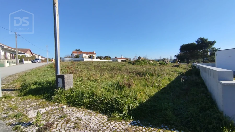 Terreno para Venda em Currelos, Papízios e Sobral Foto 4