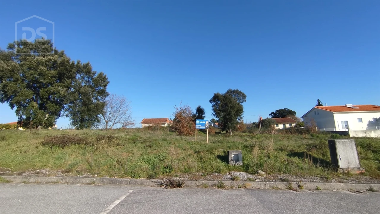 Terreno para Venda em Currelos, Papízios e Sobral Foto 3