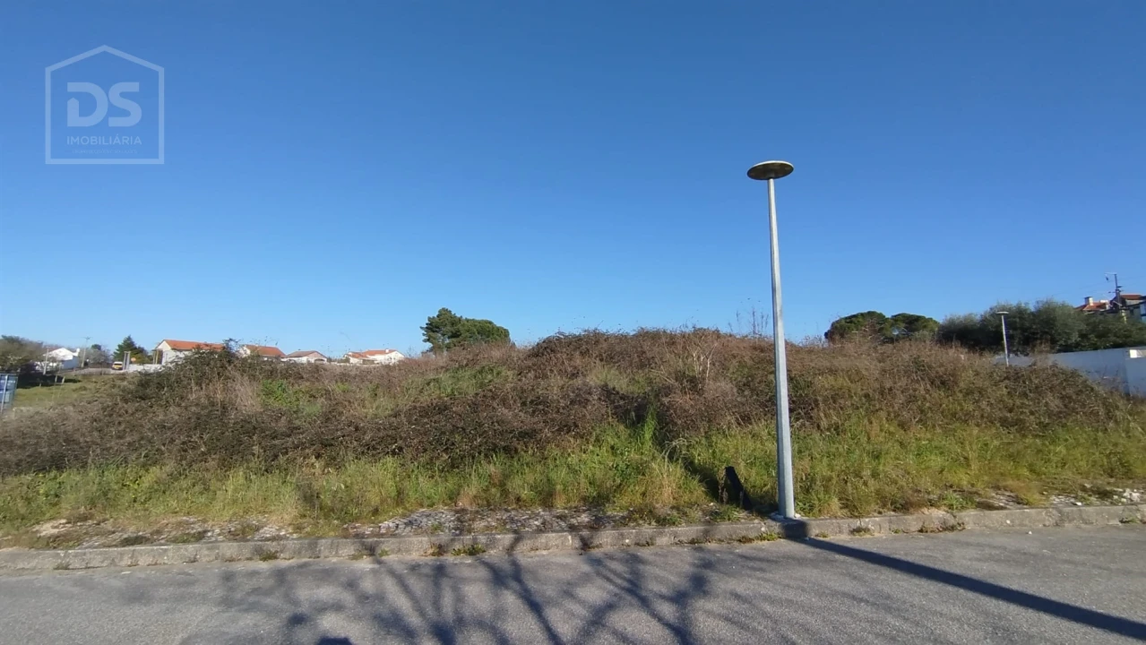 Terreno para Venda em Currelos, Papízios e Sobral Foto 2