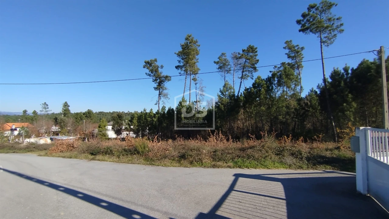 Terreno para Venda em Ribafeita Foto 2