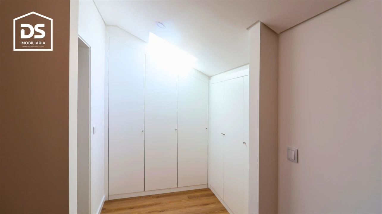 Apartamento T3 para Venda em Currelos, Papízios e Sobral Foto 15