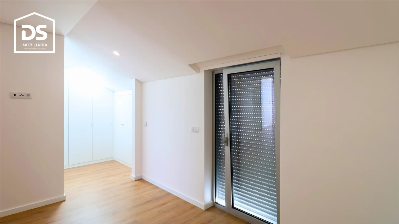 Apartamento T3 para Venda em Currelos, Papízios e Sobral Foto 17