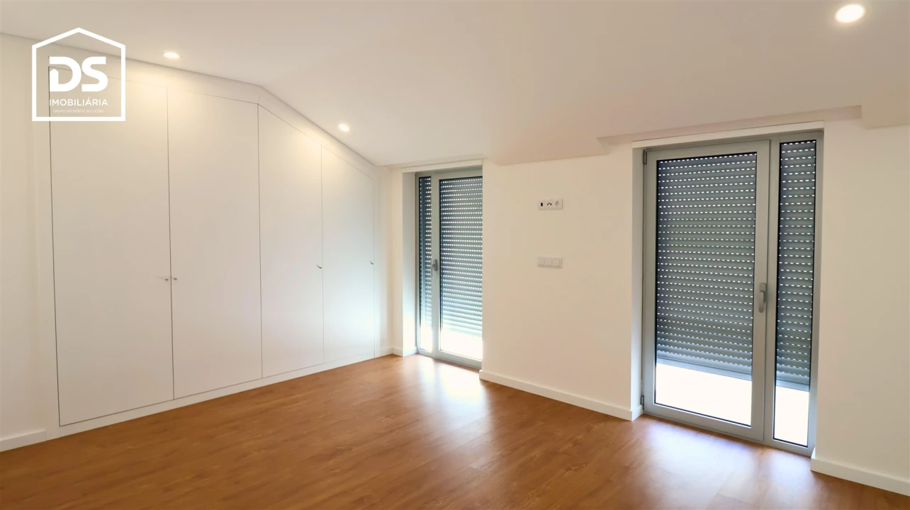 Apartamento T3 para Venda em Currelos, Papízios e Sobral Foto 31