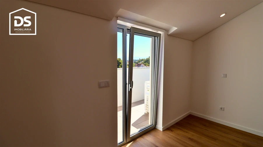 Apartamento T3 para Venda em Currelos, Papízios e Sobral Foto 20