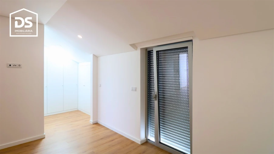 Apartamento T3 para Venda em Currelos, Papízios e Sobral Foto 17