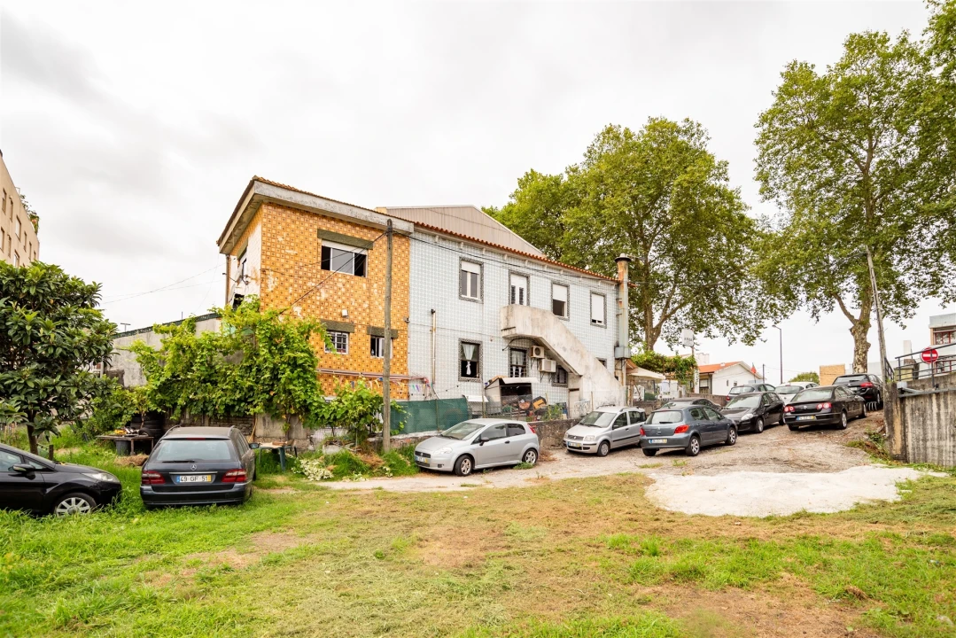Prédio para Venda em Ramalde Foto 15