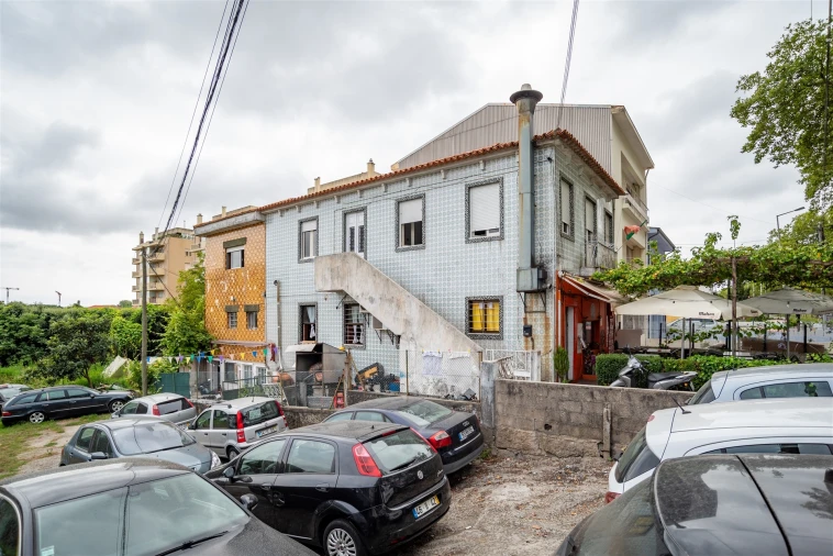 Prédio para Venda em Ramalde Foto 13