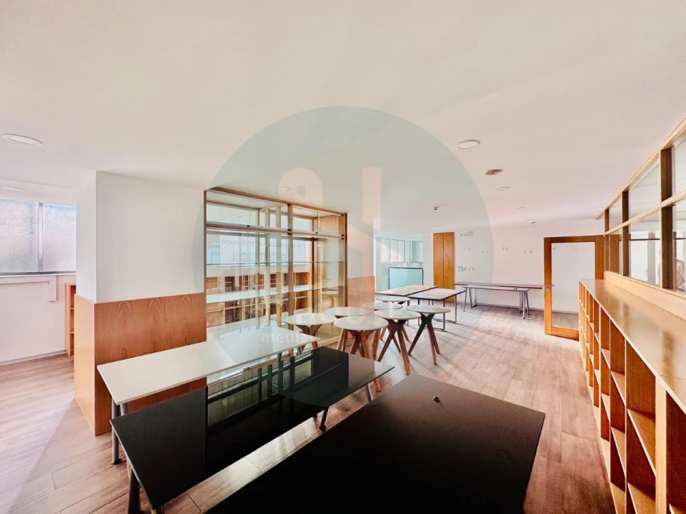 Escritório para Venda em São Vitor (Braga) Foto 14