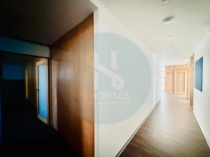 Escritório para Venda em São Vitor (Braga) Foto 9