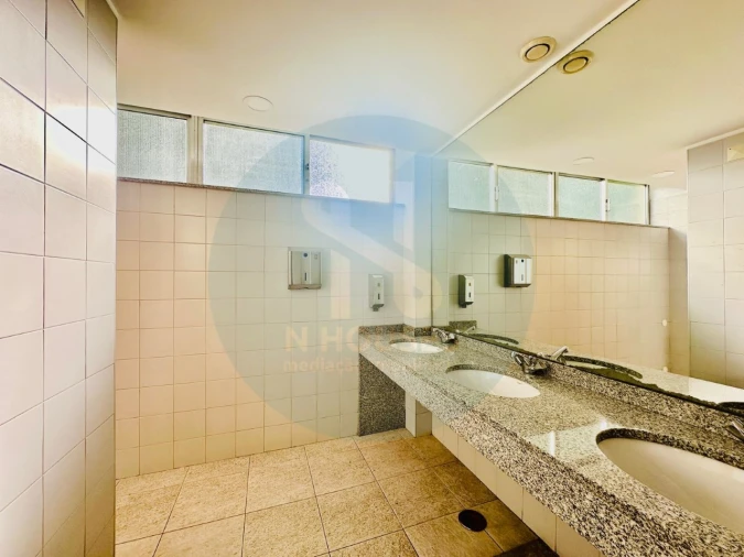 Escritório para Venda em São Vitor (Braga) Foto 23