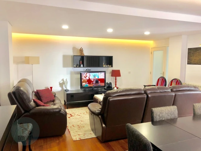 Apartamento T3 para Venda em Nogueira, Fraião e Lamaçães Foto 6