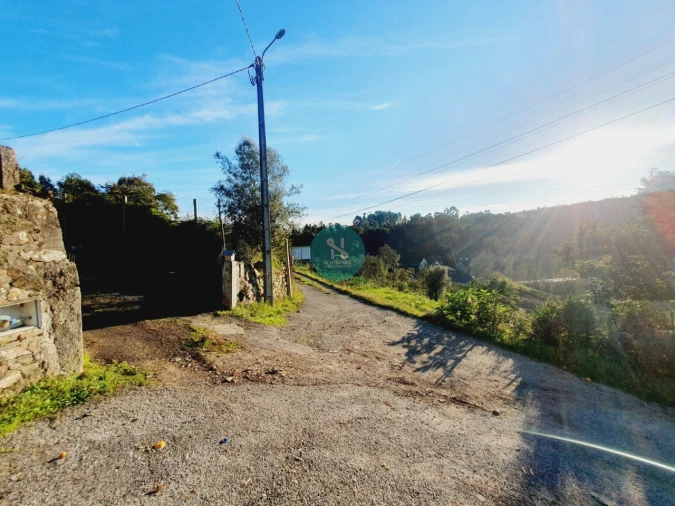 Moradia T3 para Venda em Moure Foto 4