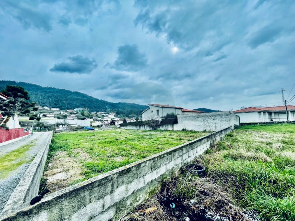 Terreno para Venda em Areias de Vilar e Encourados Foto 12