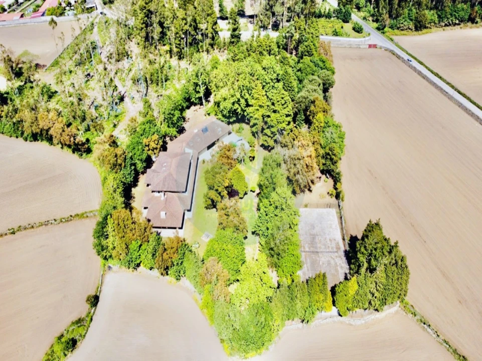 Moradia T5 para Venda em Bagunte, Ferreiró, Outeiro Maior e Parada Foto 4