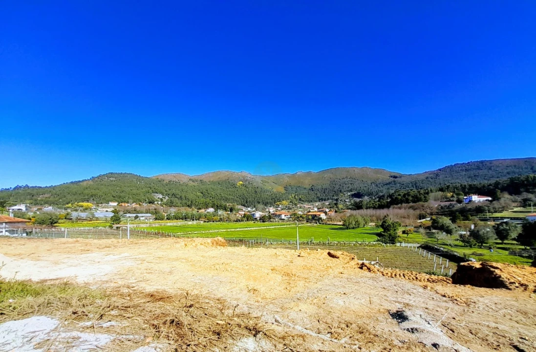 Moradia T4 para Venda em Cabração e Moreira do Lima Foto 14