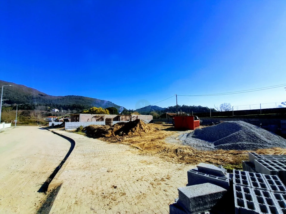 Moradia T4 para Venda em Cabração e Moreira do Lima Foto 24