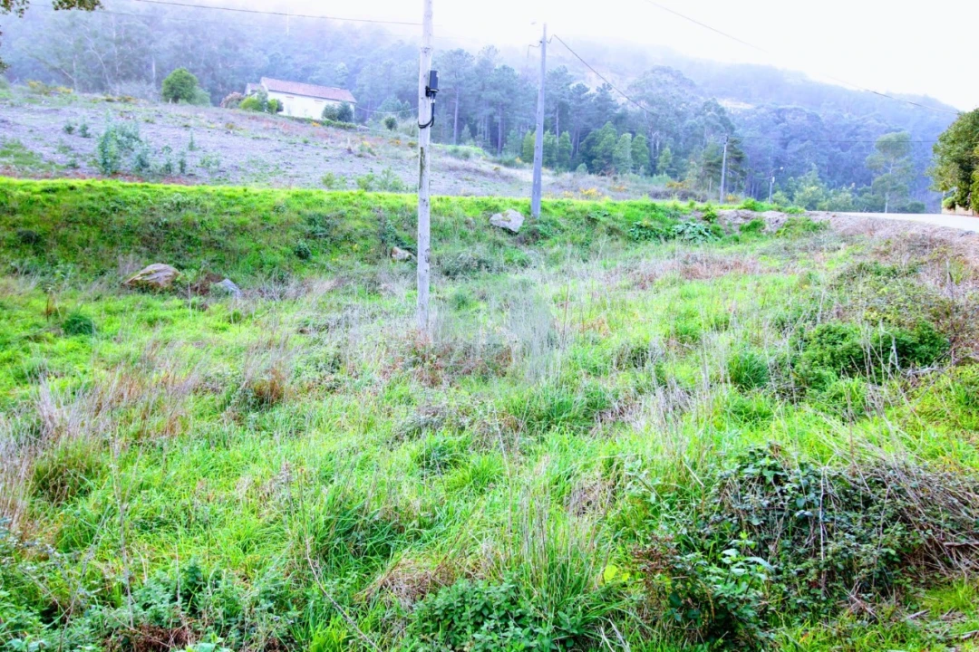 Terreno para Venda em Arcozelo Foto 8