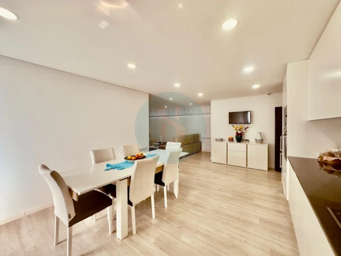 Moradia T3 para Venda em Lanhoso Foto 7