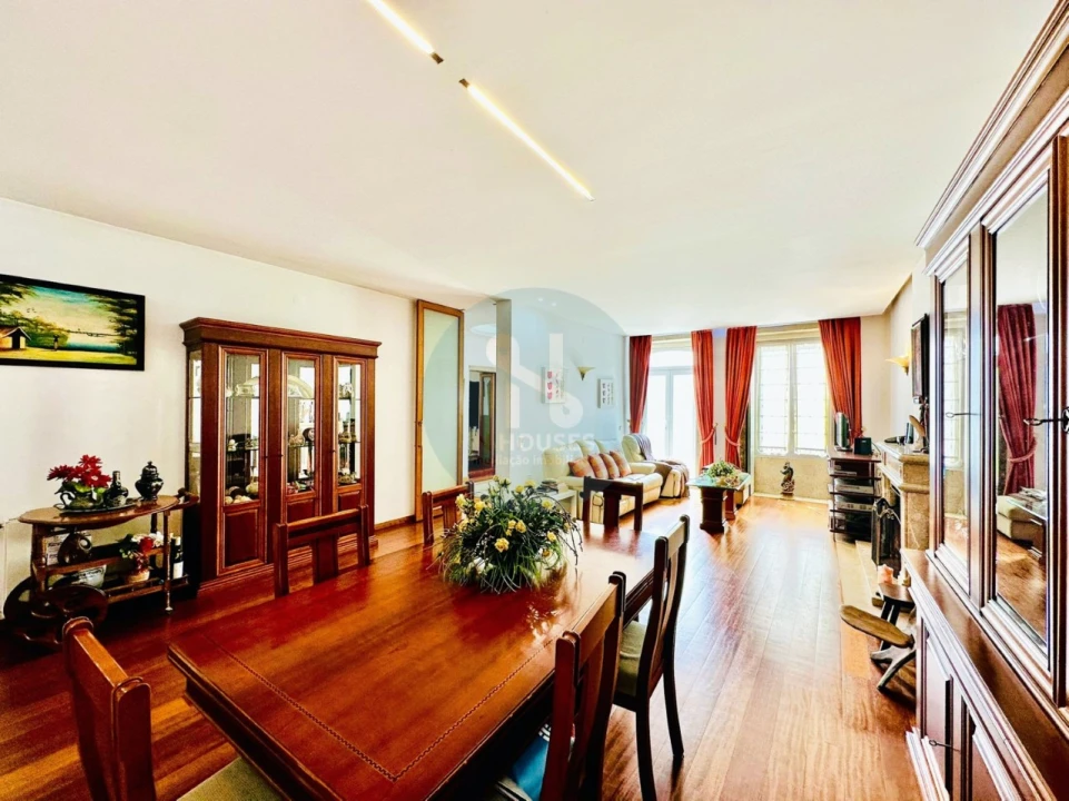 Prédio para Venda em Póvoa de Varzim, Beiriz e Argivai Foto 9