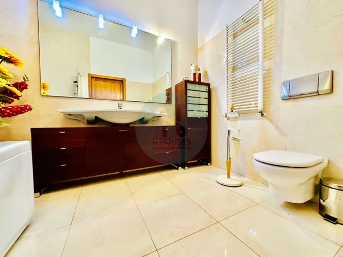 Prédio para Venda em Póvoa de Varzim, Beiriz e Argivai Foto 32