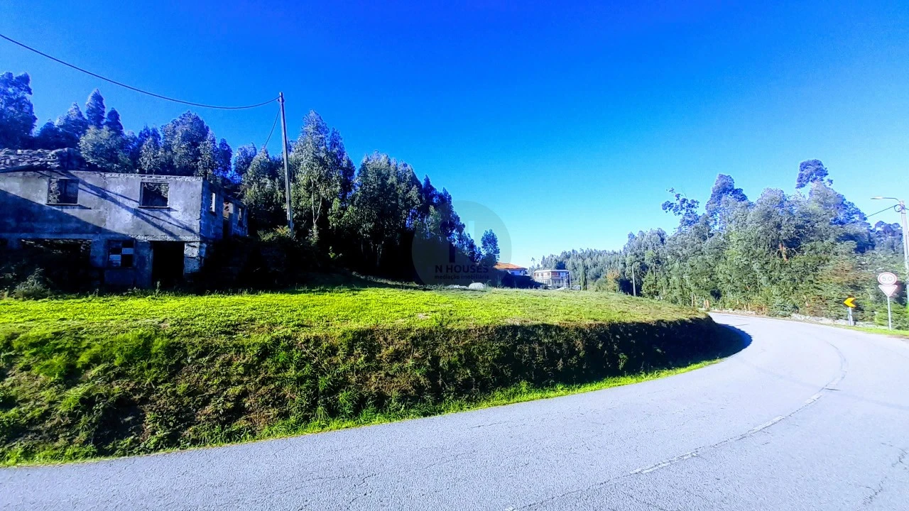 Terreno para Venda em Espinho Foto 5