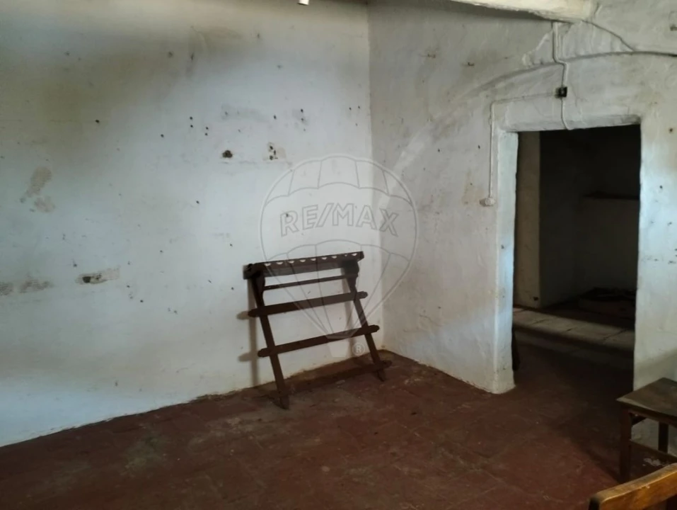 Apartamento T1 para Venda em Nossa Senhora da Expectação Foto 8