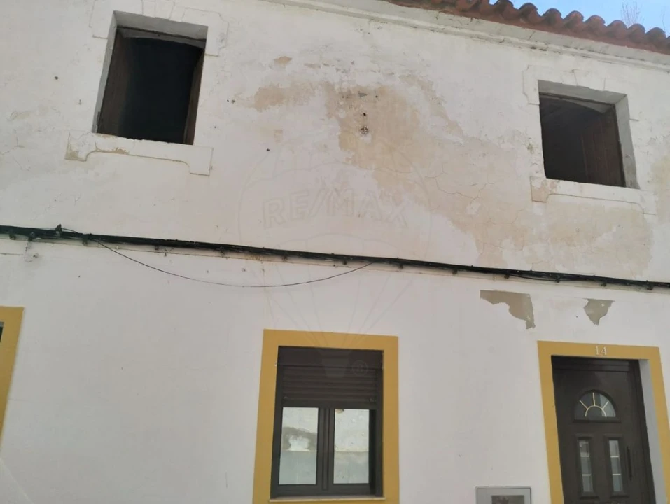 Apartamento T1 para Venda em Nossa Senhora da Expectação Foto 1