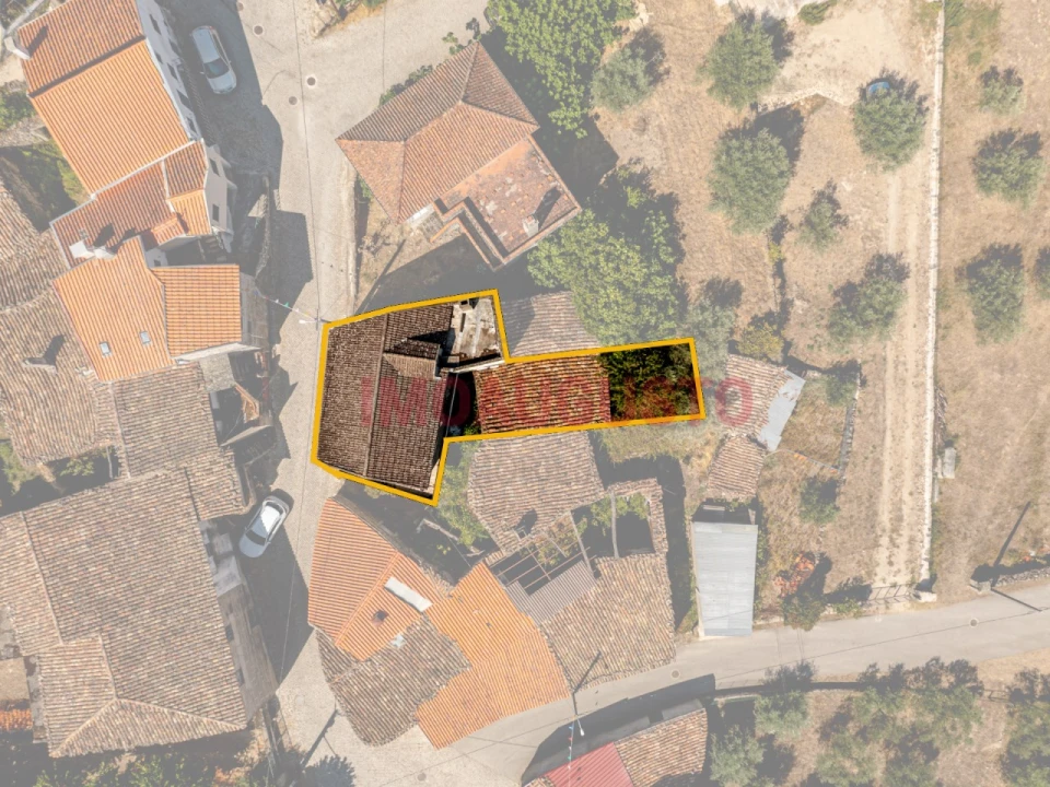 Moradia T3 para Venda em Valdujo Foto 3