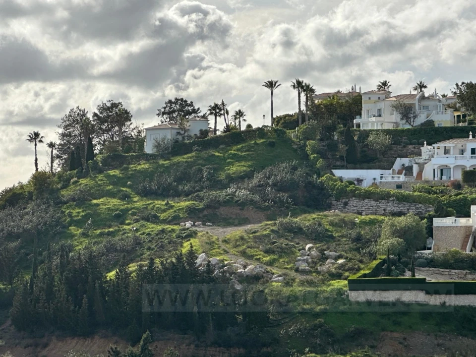 Terreno para Venda em Budens Foto 32