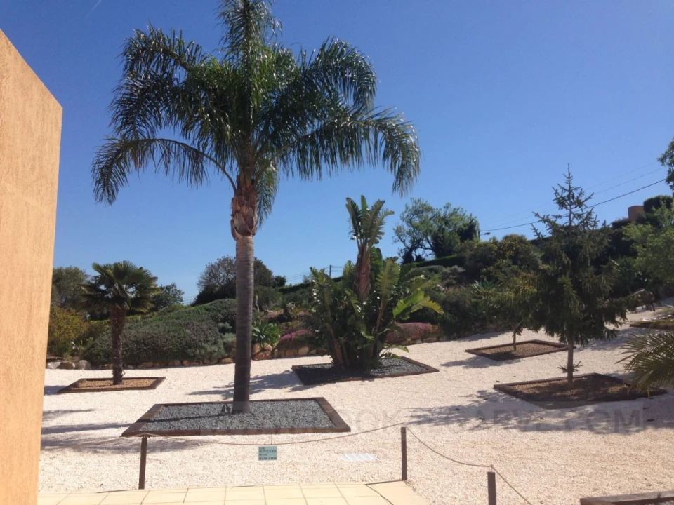 Moradia T5 para Venda em Lagos (São Sebastião e Santa Maria) Foto 10