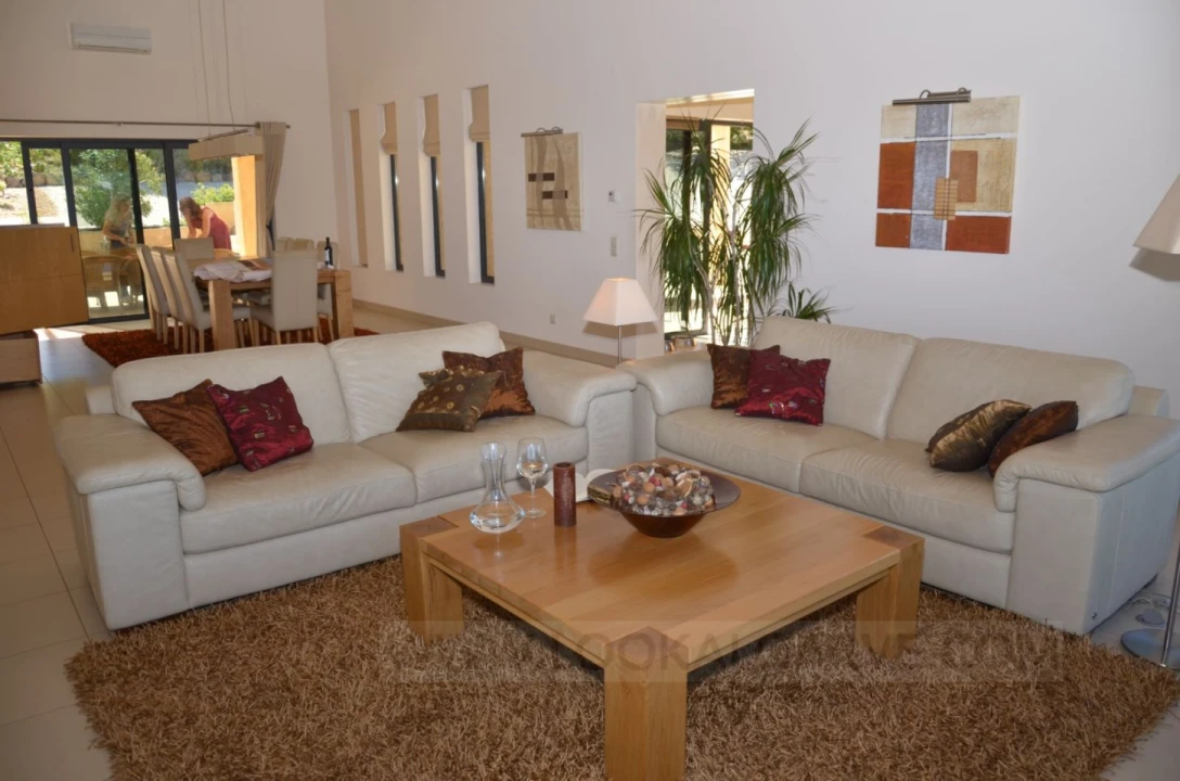 Moradia T5 para Venda em Lagos (São Sebastião e Santa Maria) Foto 30