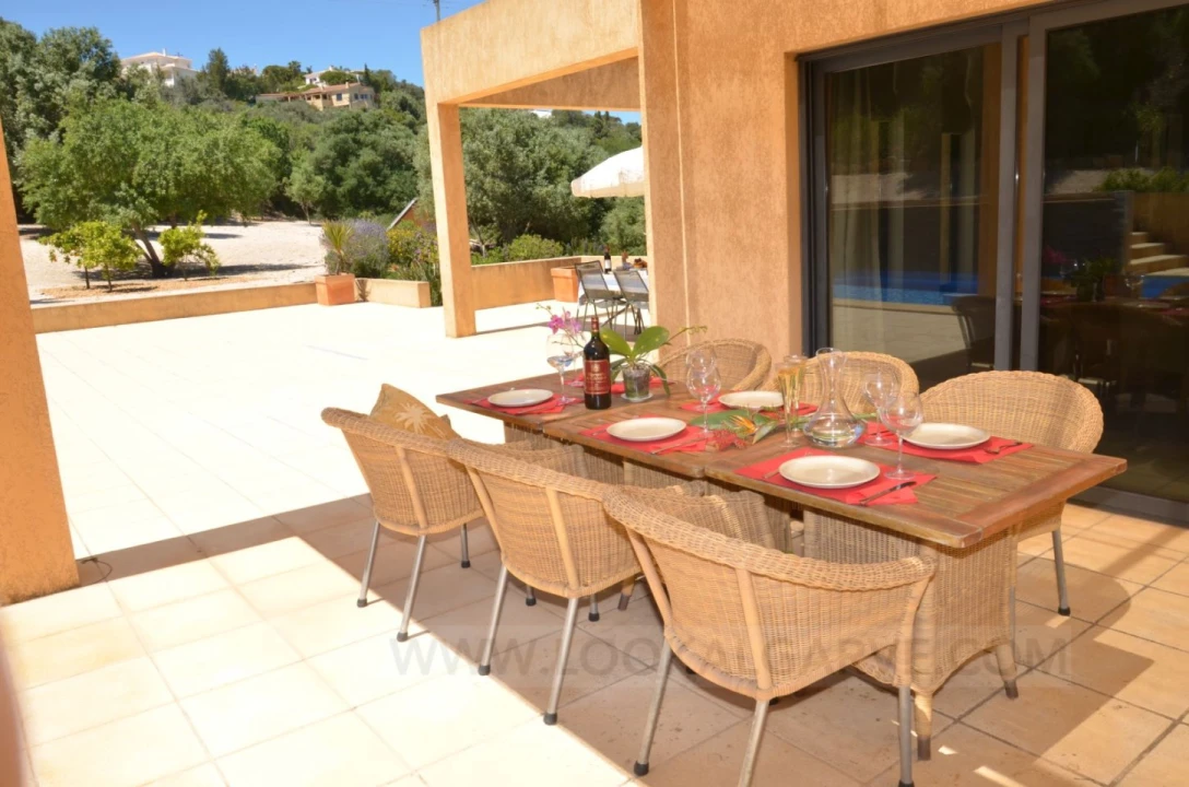 Moradia T5 para Venda em Lagos (São Sebastião e Santa Maria) Foto 13