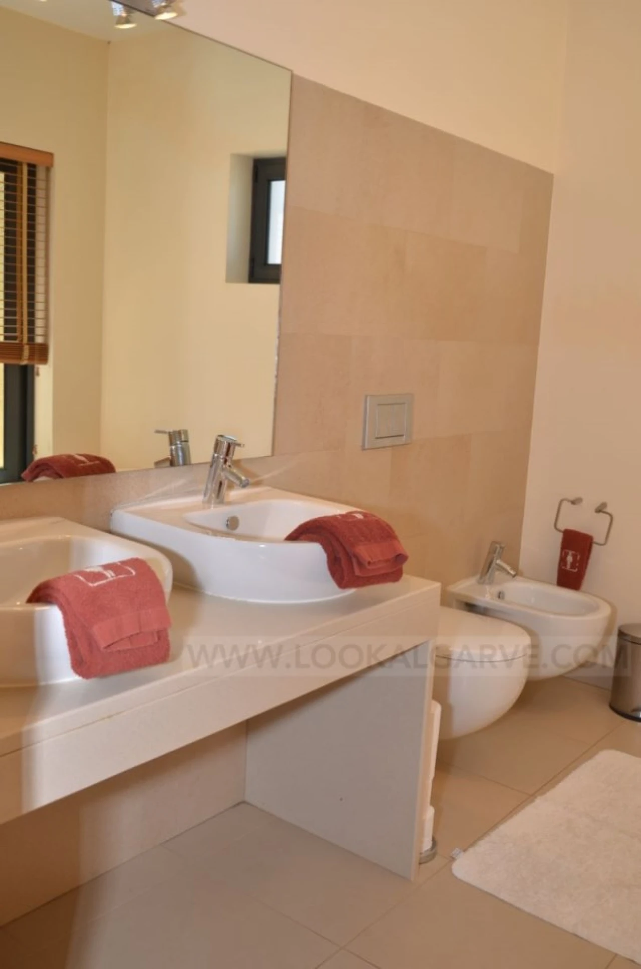 Moradia T5 para Venda em Lagos (São Sebastião e Santa Maria) Foto 34