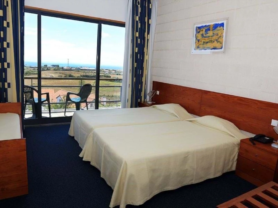 Negócio para Venda em Vila do Porto Foto 8