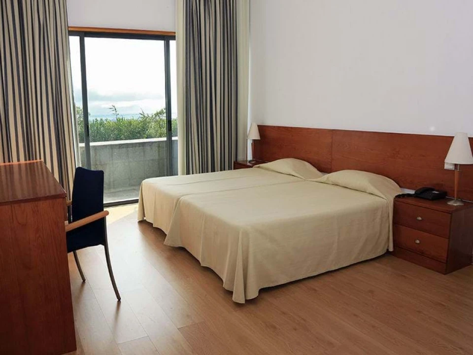 Negócio para Venda em Vila do Porto Foto 6