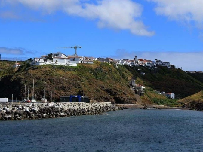 Negócio para Venda em Vila do Porto Foto 3
