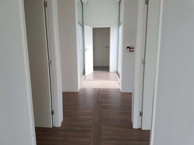 Negócio para Venda em Ponta Delgada (São Pedro) Foto 3