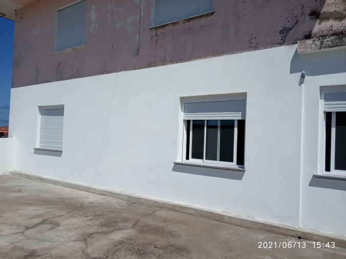 Apartamento T2 para Venda em Biscoitos Foto 11