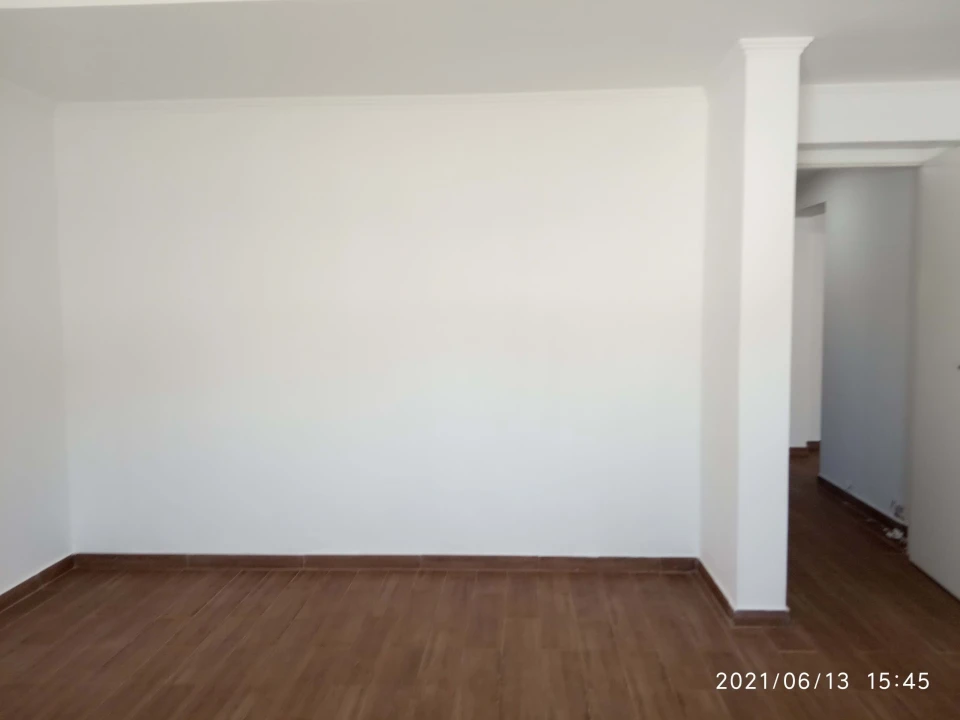 Apartamento T2 para Venda em Biscoitos Foto 8