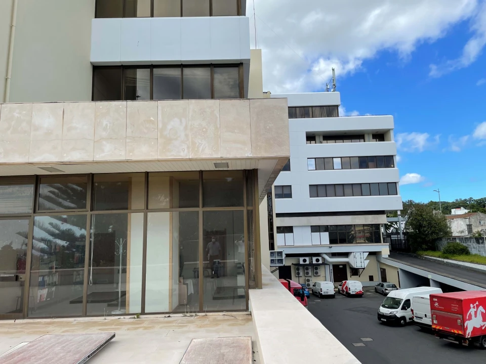 Prédio para Venda em Ponta Delgada (São José) Foto 8