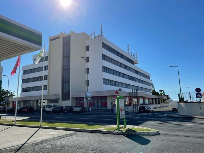 Prédio para Venda em Ponta Delgada (São José) Foto 2