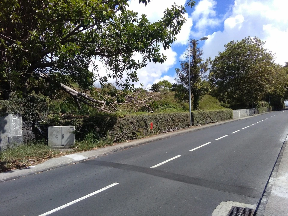 Terreno para Venda em Ponta Delgada (São Pedro) Foto 1