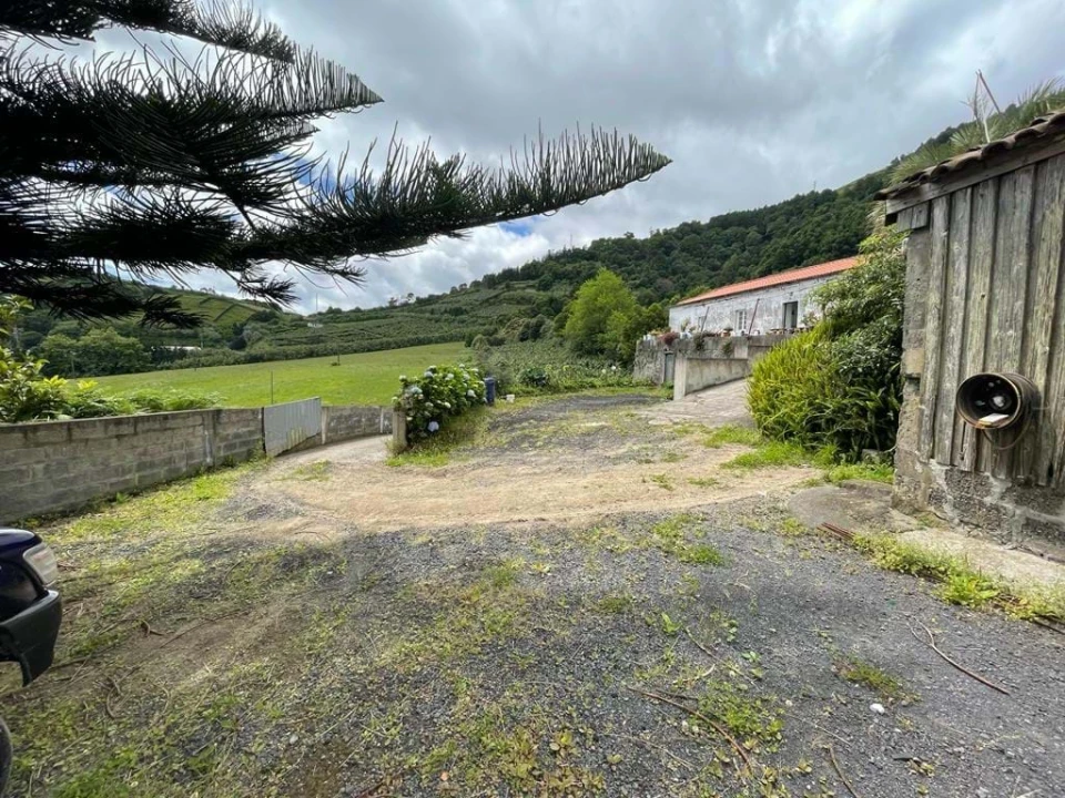 Moradia T3 para Venda em Vila Franca do Campo (São Miguel) Foto 6