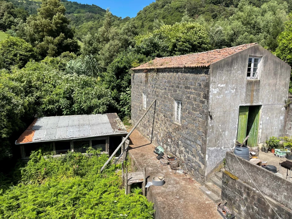 Moradia T3 para Venda em Vila Franca do Campo (São Miguel) Foto 8